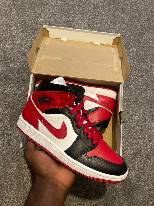 Gym red 1s